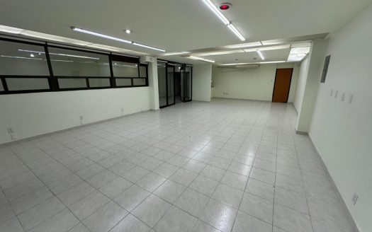 Edificio de Oficinas, Letrán Valle
