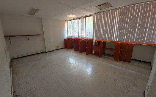 Edificio de Oficinas, Letrán Valle