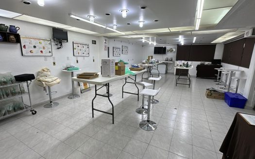Edificio de Oficinas, Letrán Valle